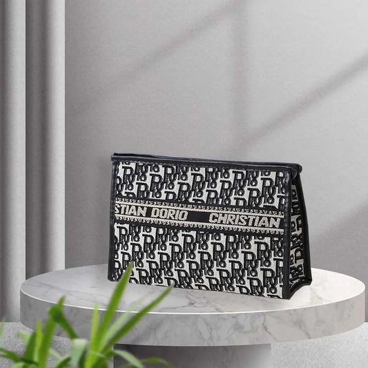 Classic Makeup Bag Portable Waterproof Travel Portable Large Capacity Cosmetic Makeup Brush Storage Bag Toilet Bag